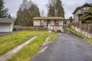 Photo 2: 3347 LAKEDALE Avenue in Burnaby: Government Road House for sale (Burnaby North)  : MLS®# R2665834