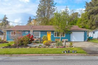 Photo 2: 8034 Lochside Dr in Central Saanich: CS Turgoose House for sale : MLS®# 900934