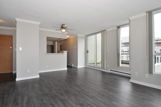 Photo 5: PH3 828 AGNES Street in New Westminster: Downtown NW Condo for sale in "WESTMINSTER TOWERS" : MLS®# R2153031