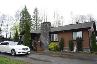 Photo 4: 2949 FLEMING Avenue in Coquitlam: Meadow Brook House for sale : MLS®# R2049595