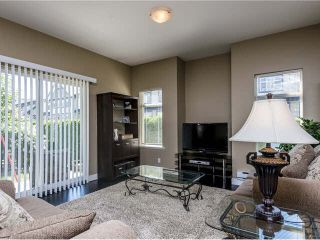 Photo 5: 40 19932 70TH Avenue in Langley: Willoughby Heights Townhouse for sale in "SUMMERWOOD" : MLS®# F1430044