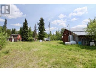 Photo 15: 10065 ISLE PIERRE ROAD in Prince George: House for sale : MLS®# R2826377