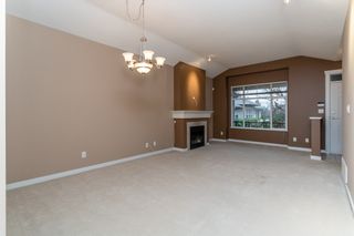 Photo 7: 7 15188 62A Avenue in Surrey: Sullivan Station Townhouse for sale in "Gillis Walk" : MLS®# R2742911