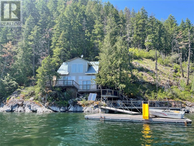 FEATURED LISTING: 11 Aline Hills Beach Sicamous