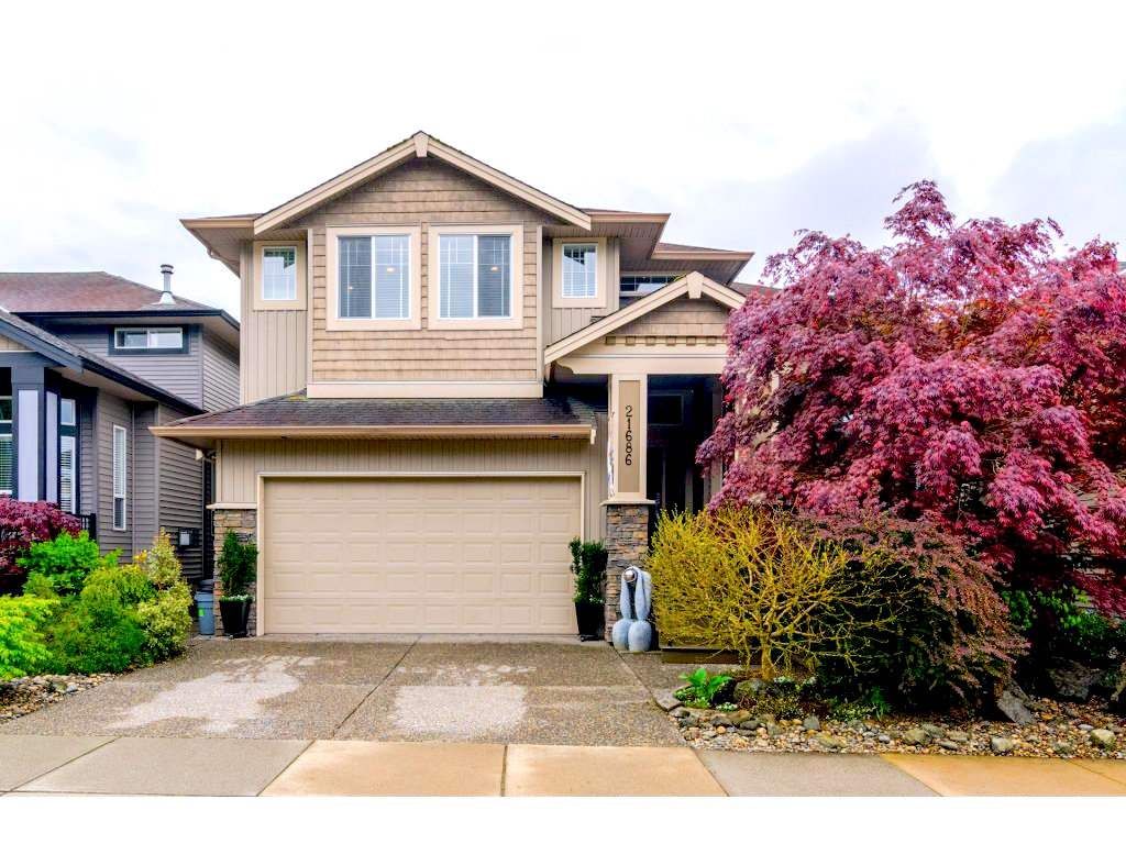 Main Photo: 21686 90B AVENUE in : Walnut Grove House for sale (Langley)  : MLS®# R2165598