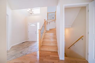 Photo 23: 304 Springborough Way SW in Calgary: Springbank Hill Detached for sale : MLS®# A2020805