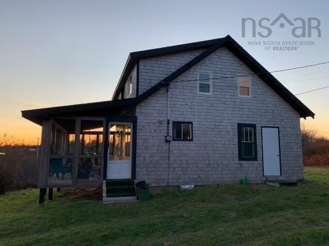 Main Photo: 2450 West Sable Road in Little Harbour: 407-Shelburne County Residential for sale (South Shore)  : MLS®# 202308473