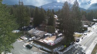 Photo 2: 2584 RHUM & EIGG Drive in Squamish: Garibaldi Highlands House for sale : MLS®# R2853633
