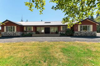 Photo 1: 3037 Paul Rd in Campbell River: CR Campbell River South House for sale : MLS®# 917561