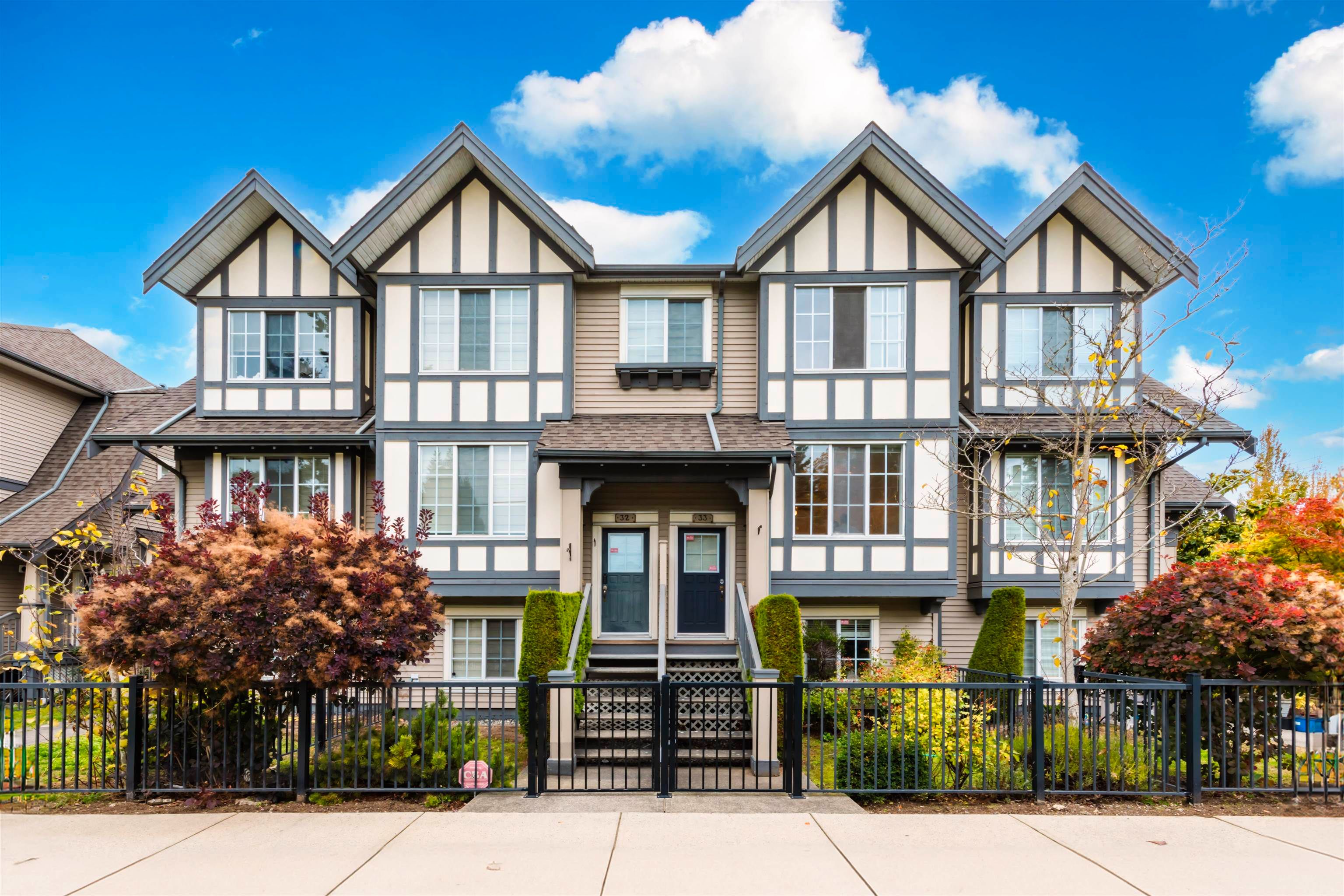 Main Photo: 33 7331 HEATHER Street in Richmond: McLennan North Townhouse for sale in "BAYBERRY PARK" : MLS®# R2825303