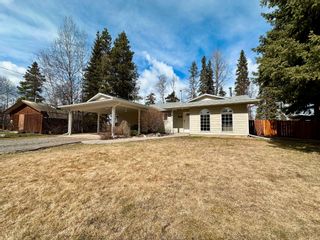 Photo 1: 940 OAK Crescent: Telkwa House for sale (Smithers And Area)  : MLS®# R2871275