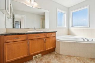 Photo 12: 419 Everridge Drive SW in Calgary: Evergreen Detached for sale : MLS®# A2122397