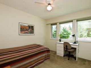 Photo 10: 4720 RAMSAY Road in North Vancouver: Lynn Valley House for sale in "Upper Lynn" : MLS®# V883000