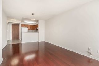Photo 5: 1808 2545 Erin Centre Boulevard in Mississauga: Central Erin Mills Condo for sale : MLS®# W5585035