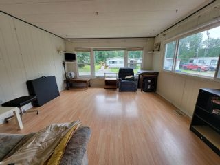 Photo 11: 32 3656 HILBORN Road in Quesnel: Quesnel - Town Manufactured Home for sale in "Robin Road Subdivision" : MLS®# R2712665