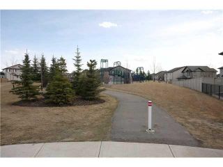 Photo 18: 35 KINGSLAND Way SE: Airdrie Residential Detached Single Family for sale : MLS®# C3605063