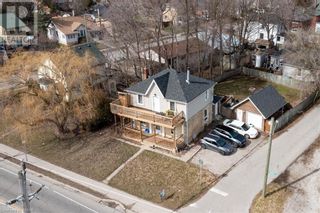 Photo 2: 94 CEDAR Street in Cambridge: House for sale : MLS®# 40549604