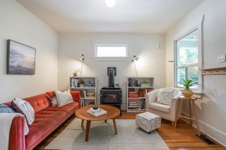 Photo 4: 2049 KITCHENER Street in Vancouver: Grandview Woodland House for sale (Vancouver East)  : MLS®# R2701617