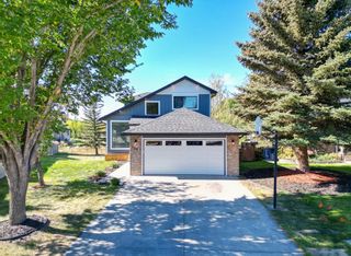 Photo 2: 428 Riverview Place SE in Calgary: Riverbend Detached for sale : MLS®# A1259068