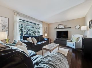 Photo 12: 14 310 BROOKMERE Road SW in Calgary: Braeside Row/Townhouse for sale : MLS®# A1031806