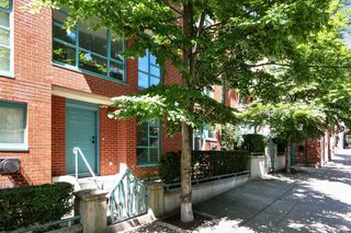Photo 17: 929 HOMER Street in Vancouver: Yaletown Townhouse for sale (Vancouver West)  : MLS®# R2853521