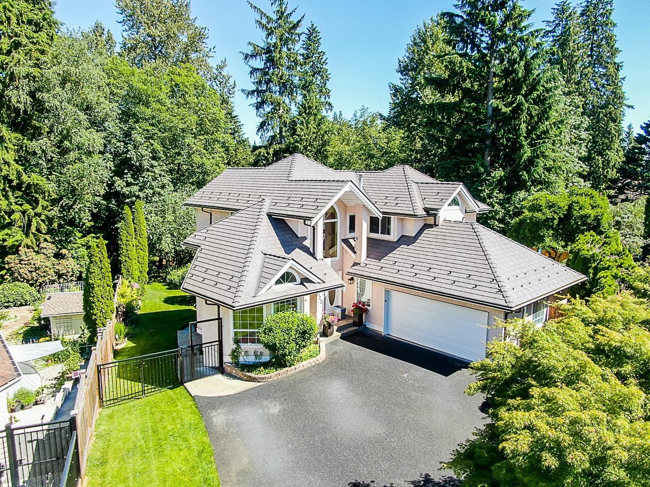 Main Photo: 3772 LIVERPOOL Street in Port Coquitlam: Oxford Heights House for sale : MLS®# R2759143