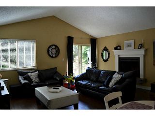 Photo 4: 1754 LILAC Drive in Surrey: King George Corridor Townhouse for sale (South Surrey White Rock)  : MLS®# F1439849