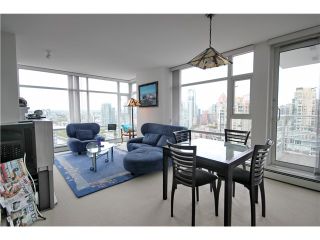 Photo 4: 2706 1199 MARINASIDE Crescent in Vancouver: Yaletown Condo for sale in "AQUARIUS 1" (Vancouver West)  : MLS®# V1064284
