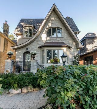 Photo 1: 210 Bessborough Drive in Toronto: Leaside House (2-Storey) for sale (Toronto C11)  : MLS®# C7270756