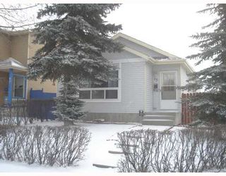 Photo 1: 95 ERIN WOODS Boulevard SE in CALGARY: Erinwoods Residential Detached Single Family for sale (Calgary)  : MLS®# C3303361