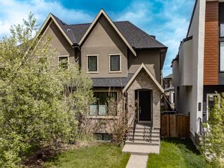 Main Photo: 452 18 Avenue NE in Calgary: Winston Heights/Mountview Semi Detached (Half Duplex) for sale : MLS®# A2134403