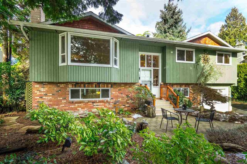 FEATURED LISTING: 12649 25 Avenue Surrey