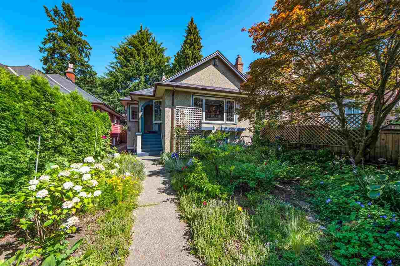 Main Photo: 2923 W 33RD AVENUE in Vancouver: MacKenzie Heights House for sale (Vancouver West)  : MLS®# R2420587