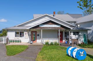 Photo 4: 400 FERNHILL Road: Mayne Island House for sale (Islands-Van. & Gulf)  : MLS®# R2770015