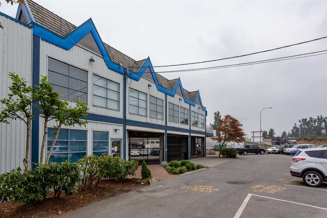 Main Photo: 7101 HORNE STREET in Mission: Mission BC Office for sale : MLS®# C8024318