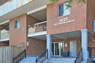 Photo 2: 228 3025 The Credit Woodlands Drive in Mississauga: Erindale Condo for sale : MLS®# W6062820