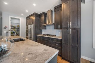 Photo 10: 194 West Grove Way SW in Calgary: West Springs Detached for sale : MLS®# A2053612