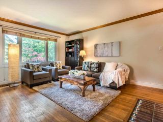 Photo 7: 1606 E 10TH Avenue in Vancouver: Grandview Woodland House for sale (Vancouver East)  : MLS®# R2579032
