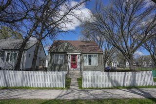 Photo 2: 735 Garwood in Winnipeg: Crescentwood Single Family Detached for sale (1B)  : MLS®# 202211495