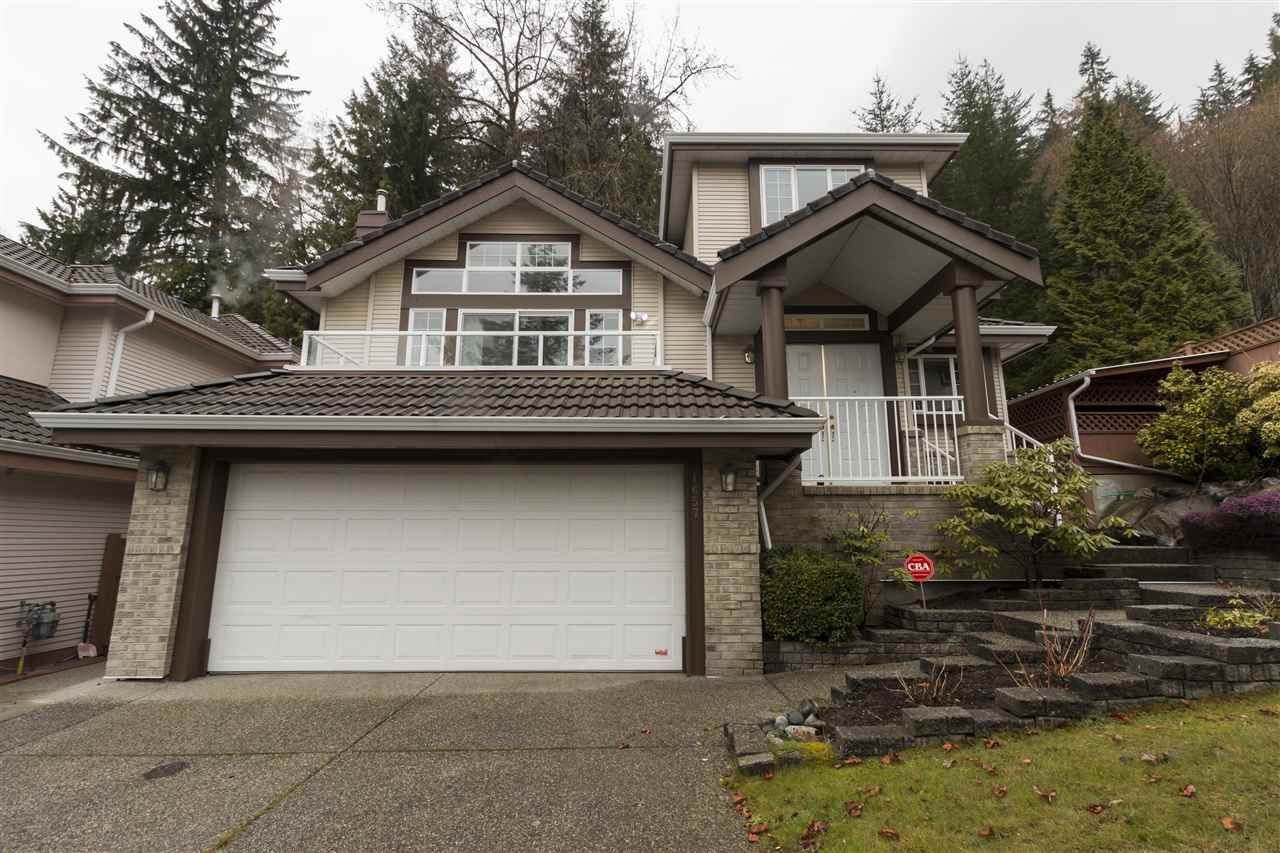 Main Photo: 1657 PLATEAU Crescent in Coquitlam: Westwood Plateau House for sale in "Avonlea Heights" : MLS®# R2320042