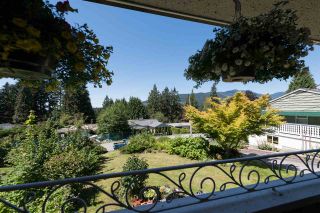 Photo 10: 4740 CEDARCREST Avenue in North Vancouver: Canyon Heights NV House for sale : MLS®# R2129725