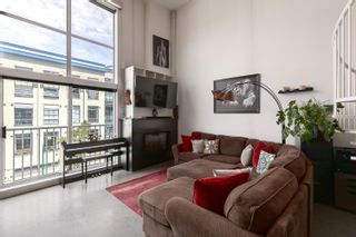 Photo 6: 304 228 E 4TH Avenue in Vancouver: Mount Pleasant VE Condo for sale in "Watershed" (Vancouver East)  : MLS®# R2702006