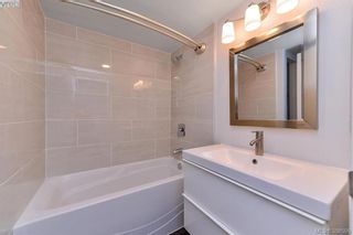 Photo 7: 8 954 Queens Ave in VICTORIA: Vi Central Park Row/Townhouse for sale (Victoria)  : MLS®# 780769
