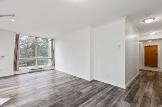 Photo 4: 505 9603 MANCHESTER Drive in Burnaby: Cariboo Condo for sale in "STRATHMORE TOWERS" (Burnaby North)  : MLS®# R2749195