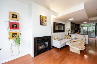 Photo 11: 160 W 1ST Street in North Vancouver: Lower Lonsdale Townhouse for sale in "One Park Lane" : MLS®# R2857775