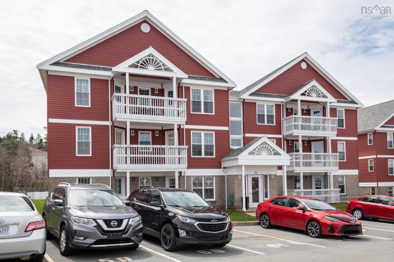 FEATURED LISTING: 534 - 94 Moirs Mill Road Bedford