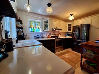 Photo 7: 3283 Albion Rd in Saanich: SW Tillicum House for sale (Saanich West)  : MLS®# 907803