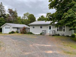Photo 1: 516 Alma Road in Sylvester: 108-Rural Pictou County Residential for sale (Northern Region)  : MLS®# 202214538