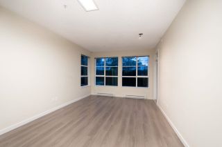 Photo 5: 102 1152 WINDSOR Mews in Coquitlam: New Horizons Condo for sale : MLS®# R2875014