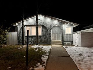 Photo 2: 32 Doverview Place SE in Calgary: Dover Detached for sale : MLS®# A2008712